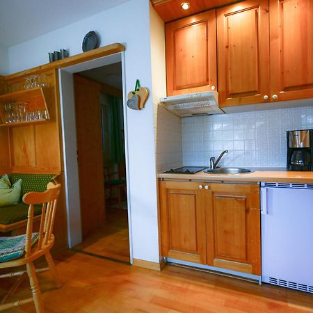 Faltenbach Ferienwohnungen In Оберстдорф Екстериор снимка